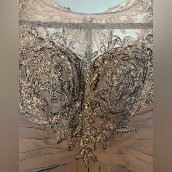 NWT JJ's House Gray Lace Top Chiffon High Low Hem Formal Dress Short Sleeve 4 - Picture 8 of 9